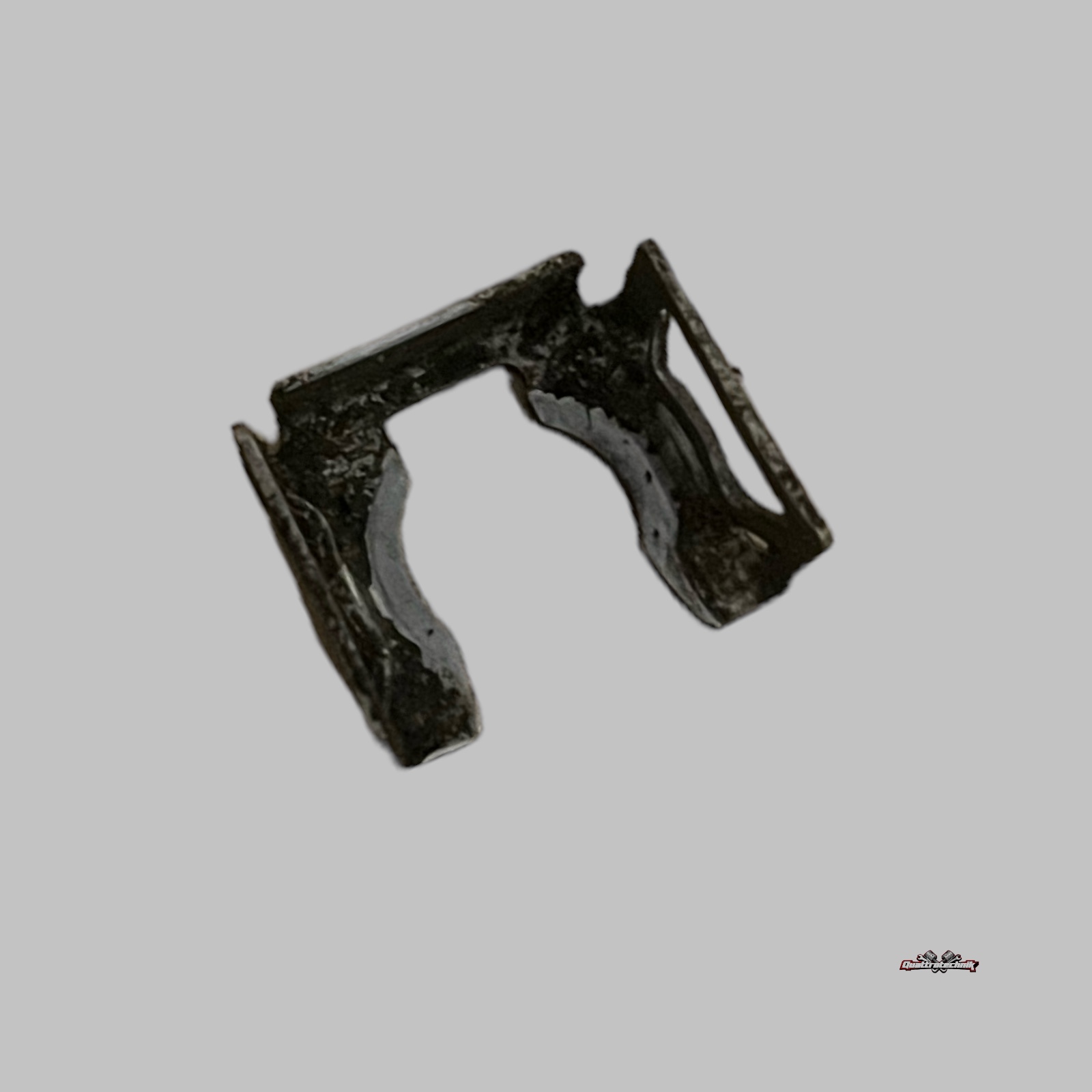 Audi VW Halteklammer Klammer Halter für Einspritzdüsen 077906037A
