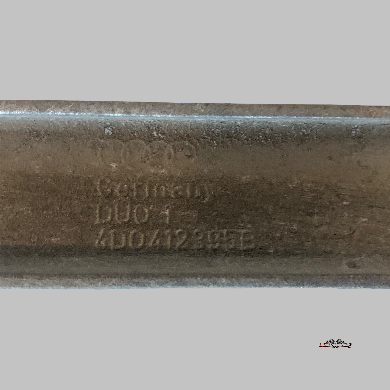 Audi A8 S8 W12 D2 Strebe links o. rechts Aufhängungsstrebe Querlenker 4D0412395B