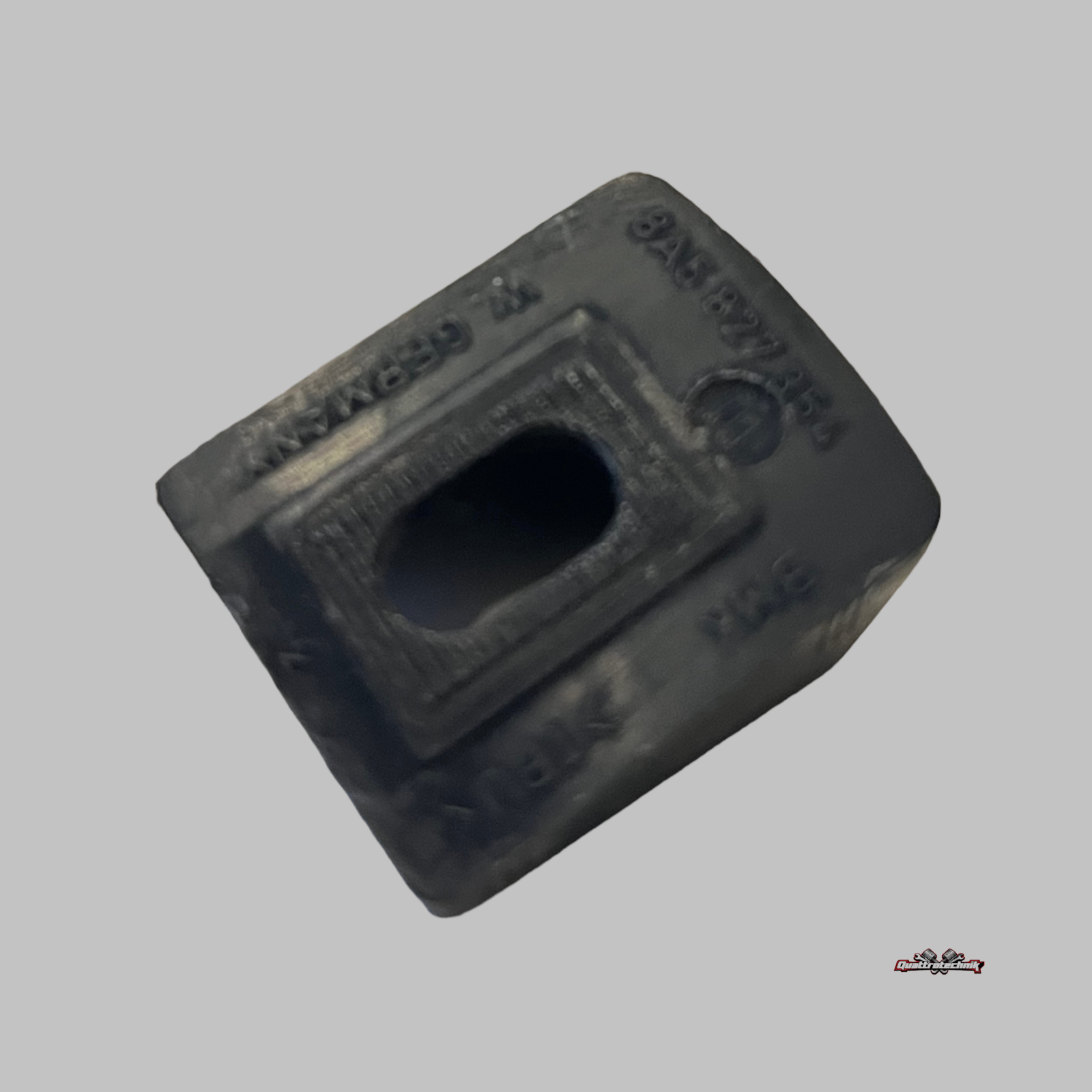 Original Audi A8 D2  Anschlagpuffer Kofferraum Heckklappe 8A5827249 8A5827354