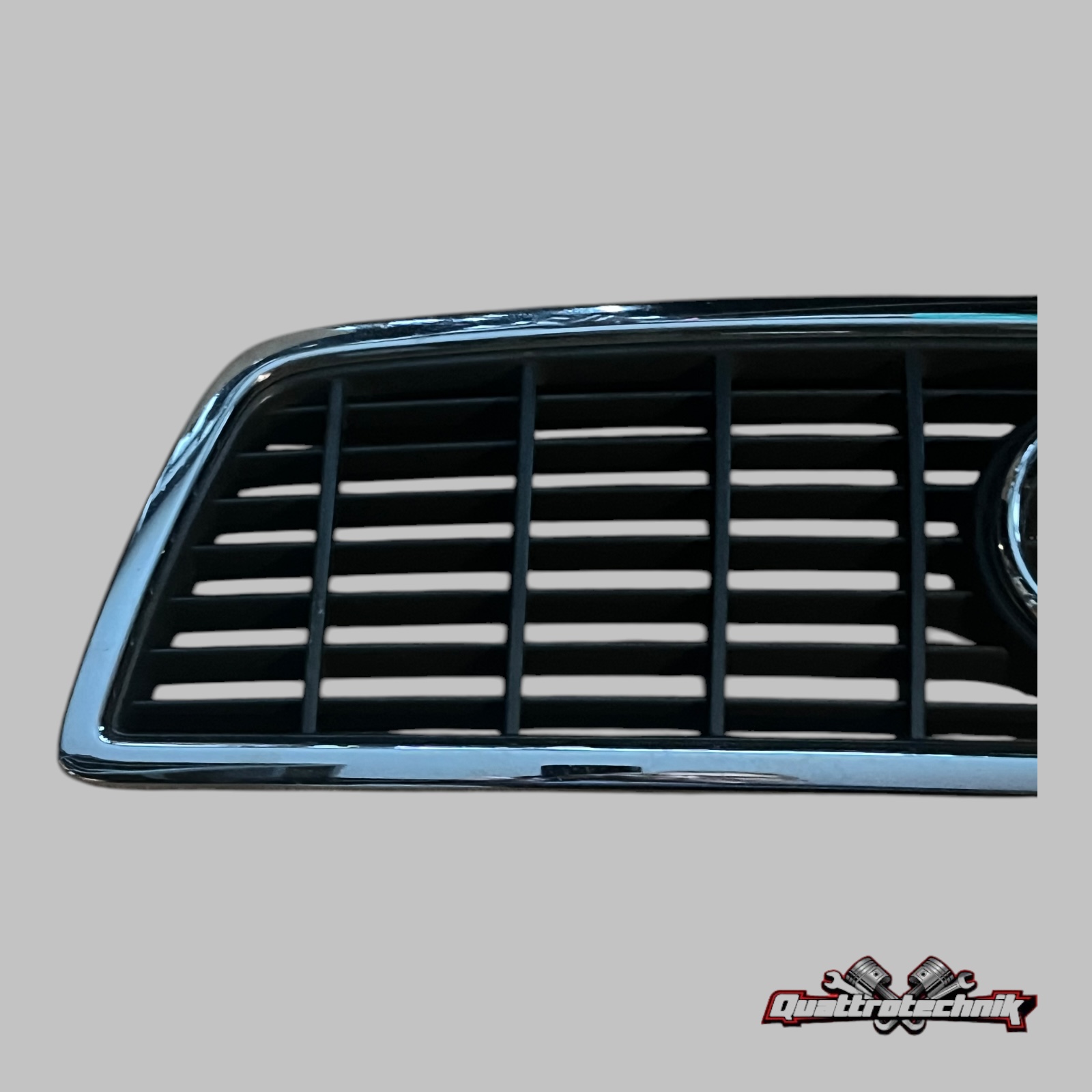 ORIGINAL S8 Audi A8 S8 D2 Kühlergrill Grill Frontmaske VFL 94 -98 4D0853651H