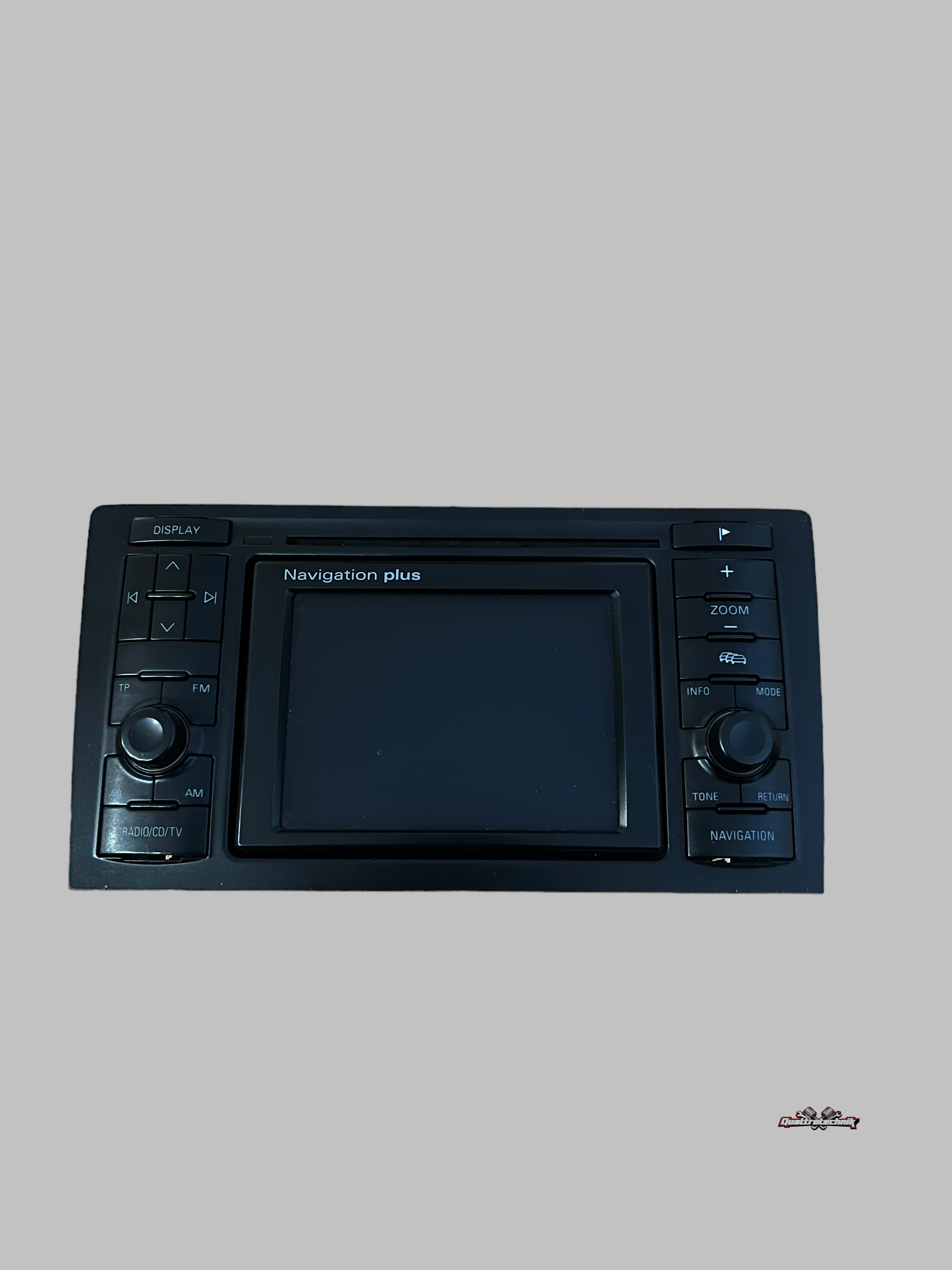 Audi A8 S8 W12 D2 Navigationssystem Radio Navi 4D0035192E ab 99 mit Code