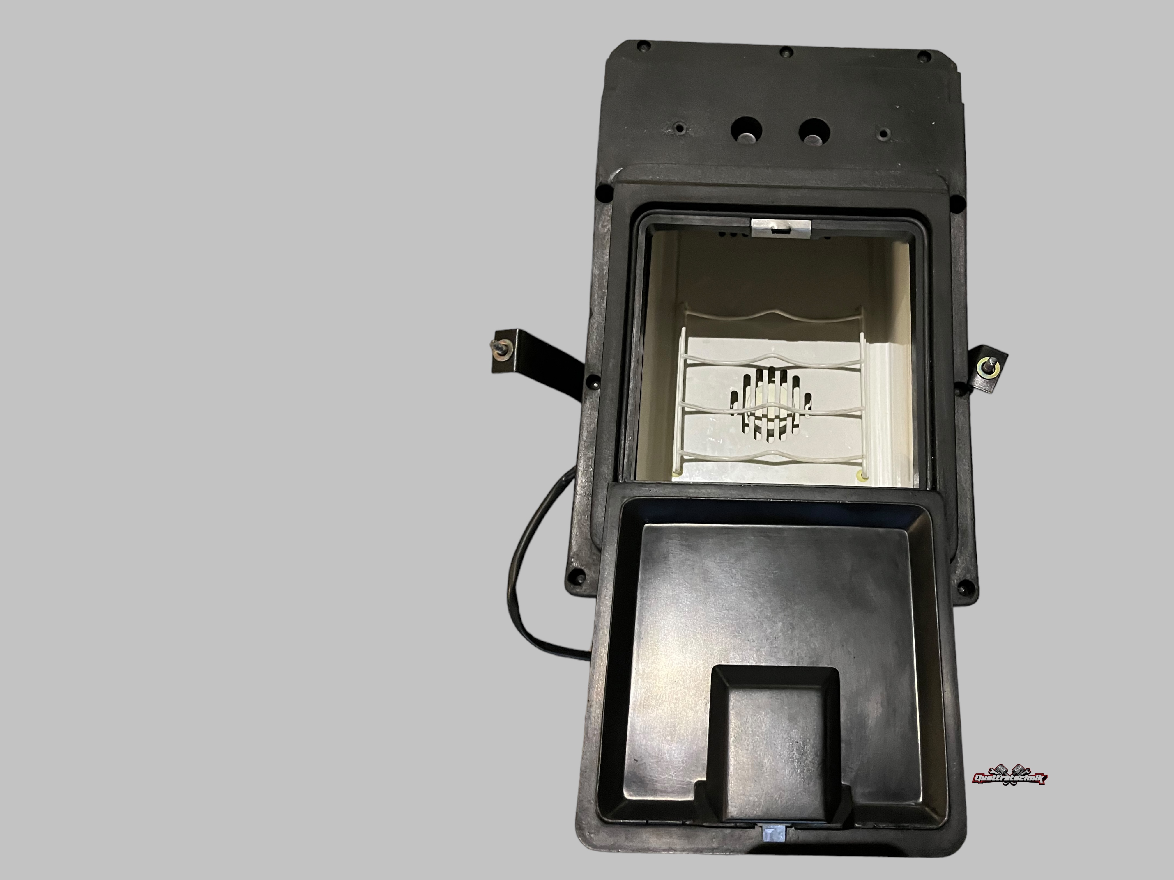 Audi A8 D2 W12 S8 A8 D2 Kühlschrank Kühlfach für Skisack Kofferraum 94-02