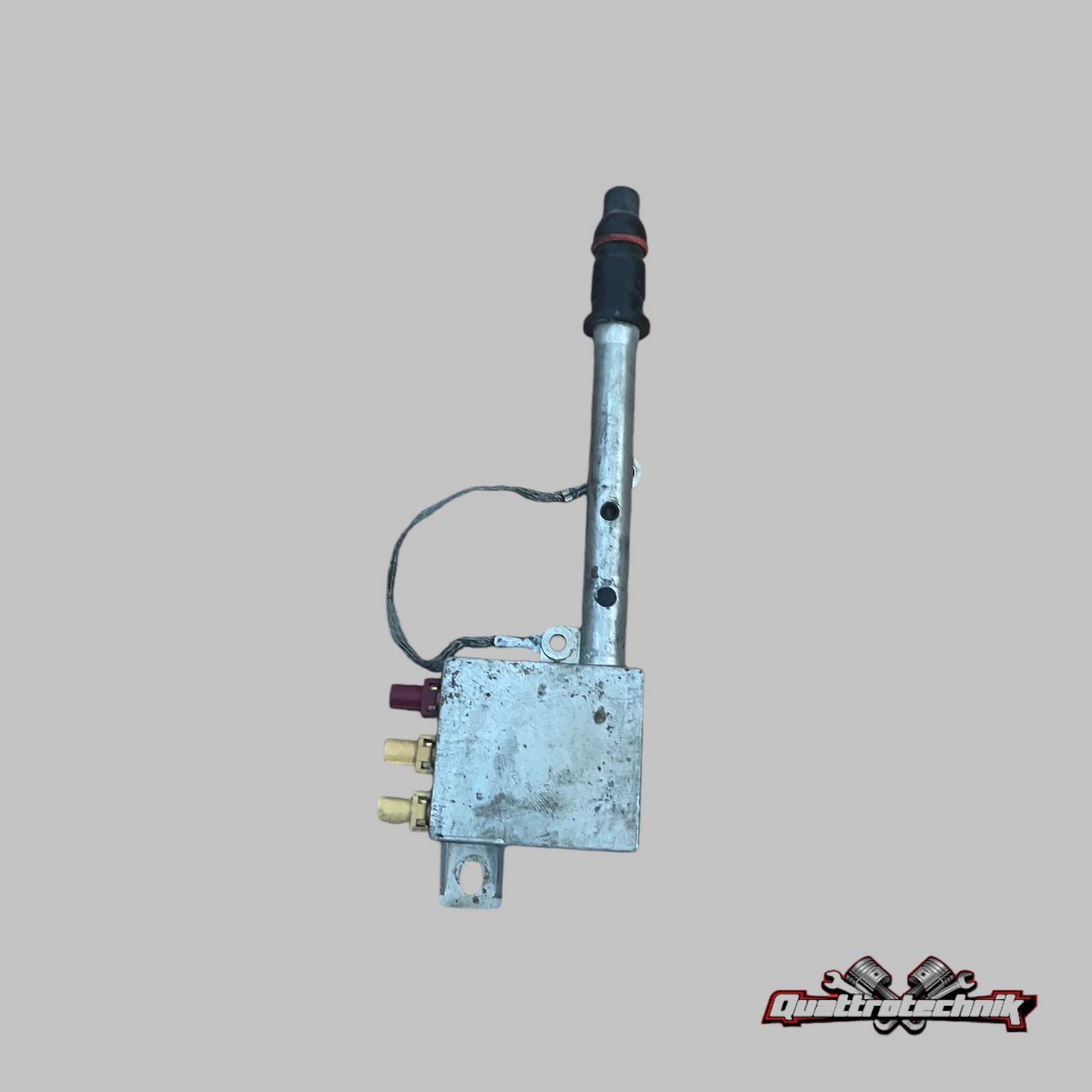 Audi A8 S8 W12 D2 Original Antenne Antennenfuß 4B5035501G