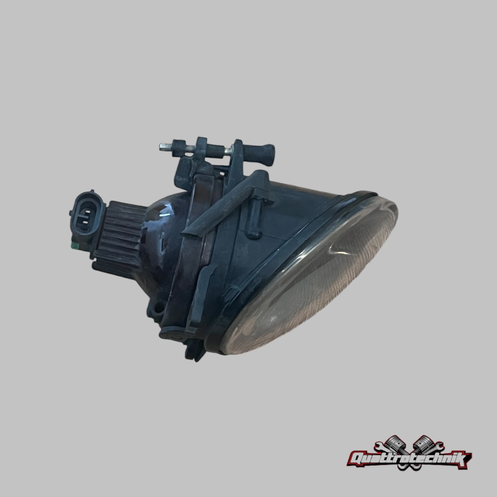 Audi A8 D2 Nebelscheinwerfer links 4E0941699 270455-00 Bj. 2002-2007