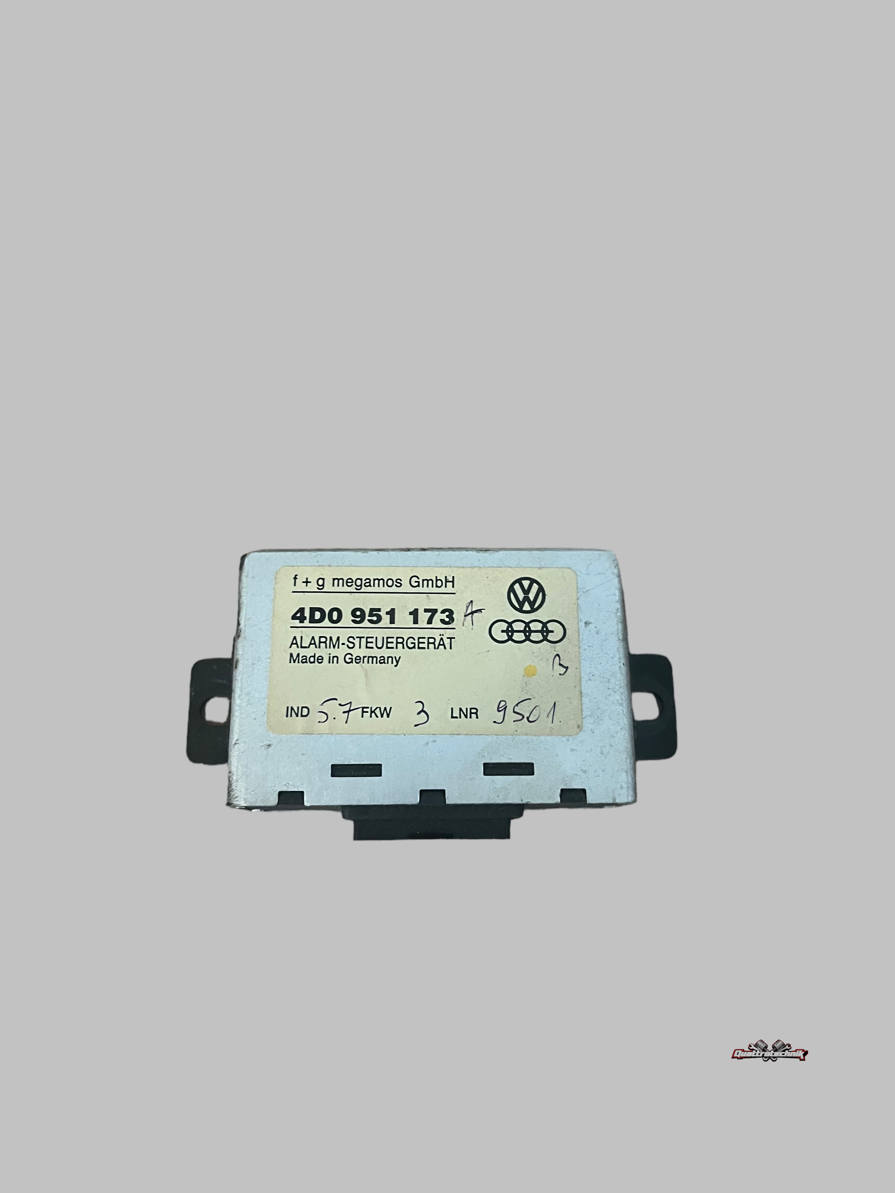 Audi A8 A6 A4 A3 Steuergerät Alarm Alarmsteuergerät 4D0951173A