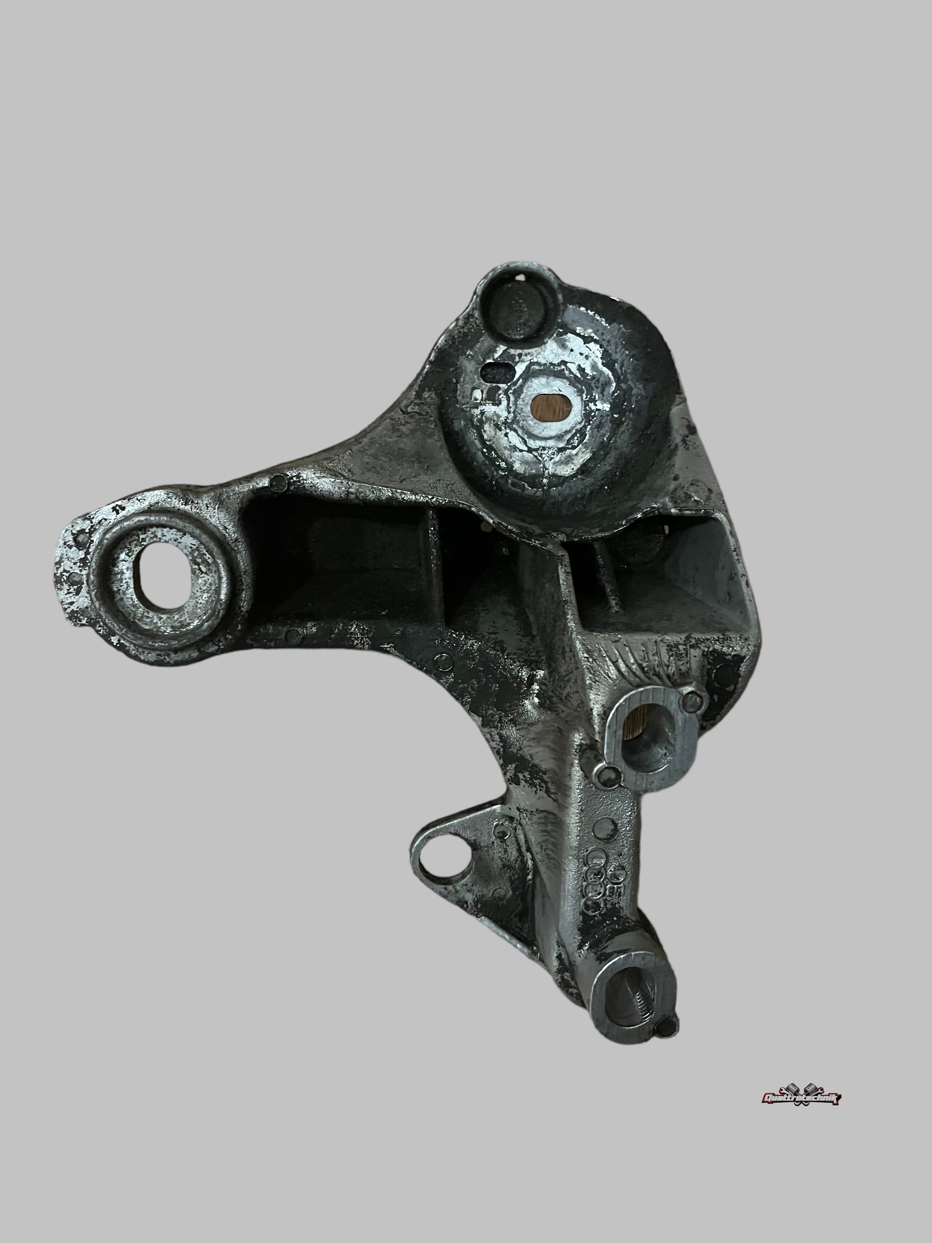 Audi RS6 4F C5 V10 Konsole Stütze Halter 4F0199352P