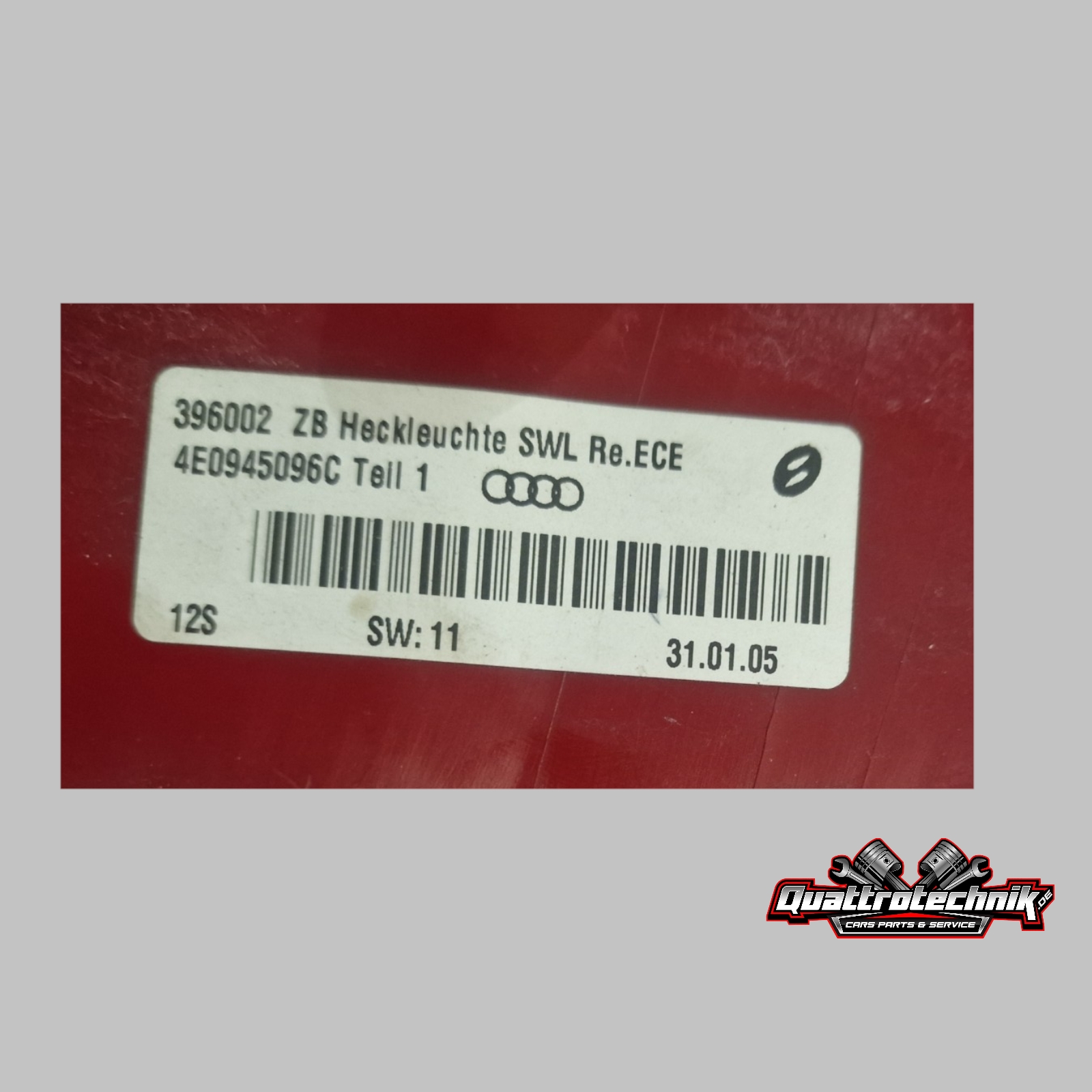 Audi A8 W12 S8 4E  D3 Rückleuchte Heckleuchte rechts LED  4E0945096C