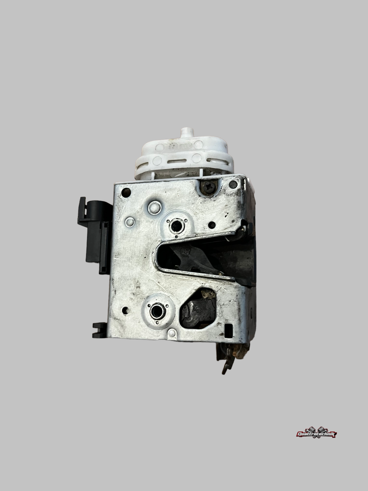 Original Audi A4 B5 8D A8 S8 D2 4D Türschloss links vorn 8D1837015F