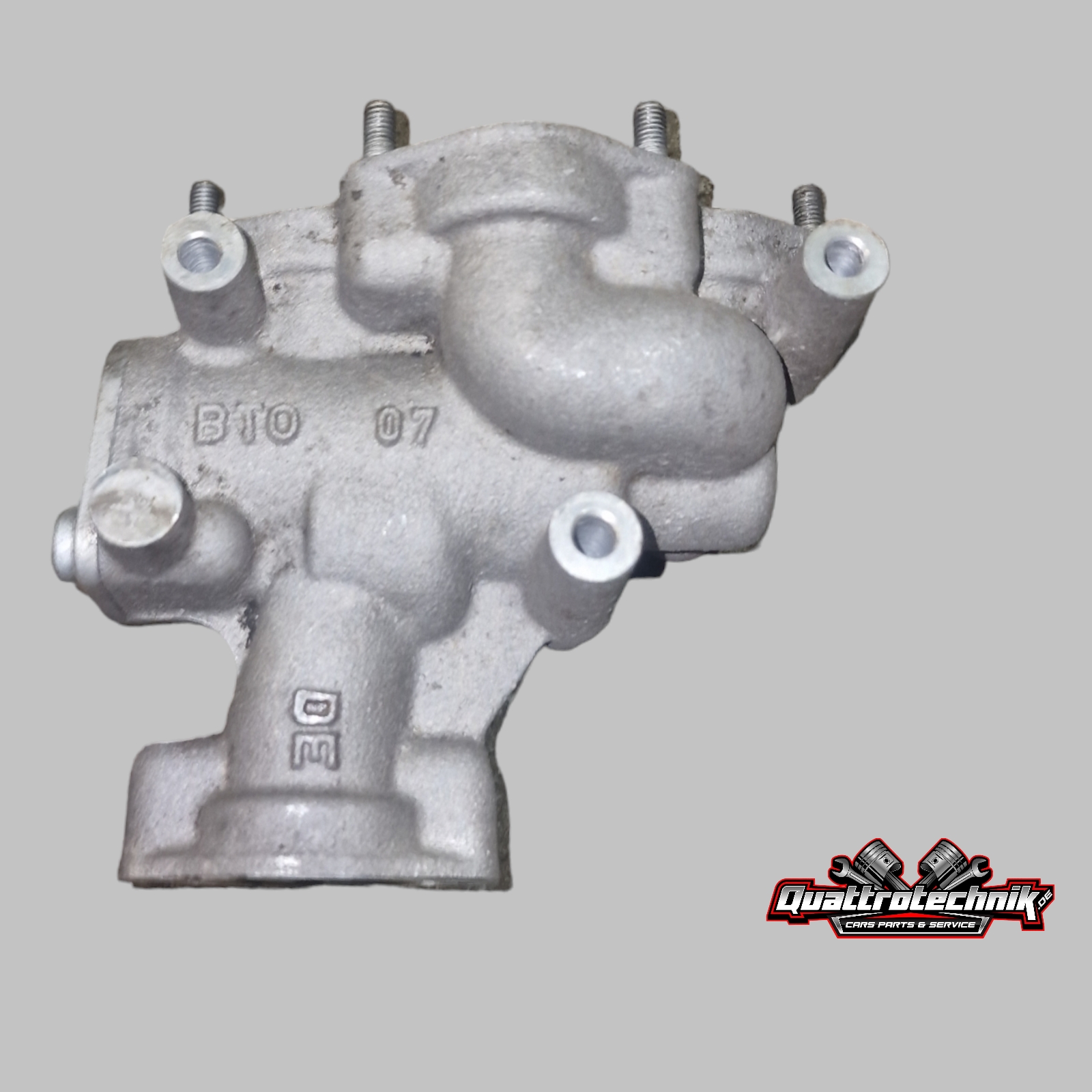 Audi RS6 4F C6 5.0 V10 BUH Öl Thermostatgehäuse Thermostat  4F0115201B