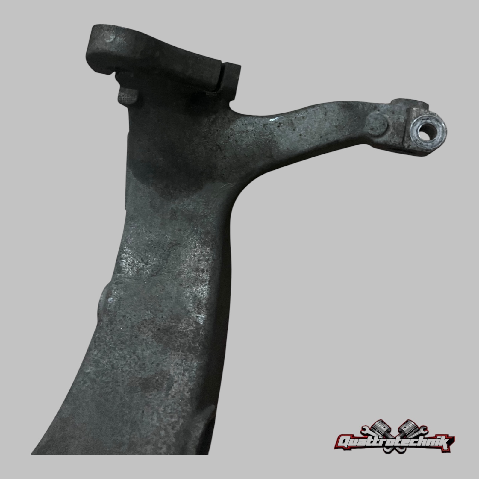 Achsschenkel Radlagergehäuse vorn links  Audi A8 S8 D2 ALU 4D0407257M