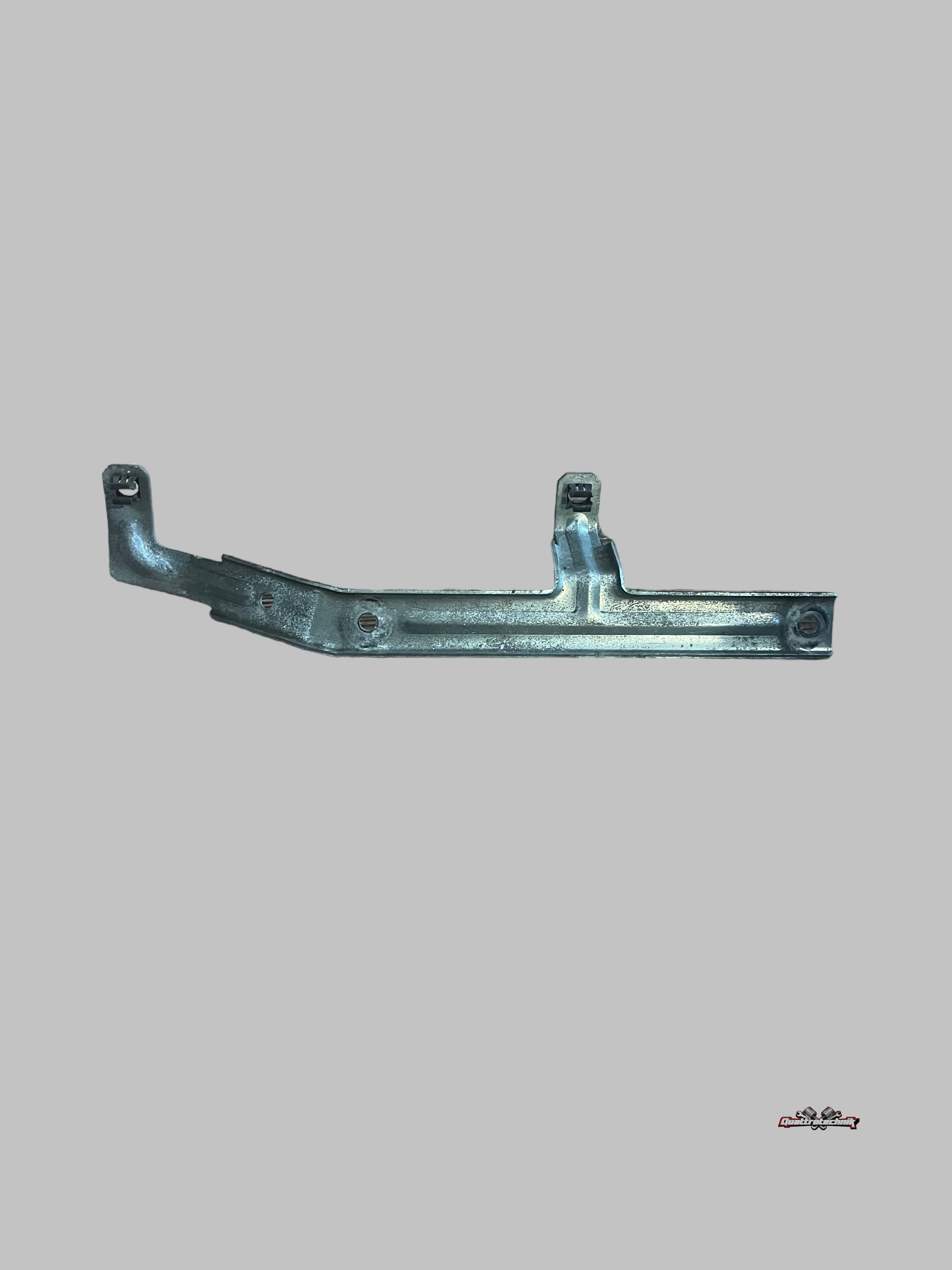 Audi A8 D2 A6 4B V8 Halter Motor Abdeckung  Motorverkleidung rechts 077103948