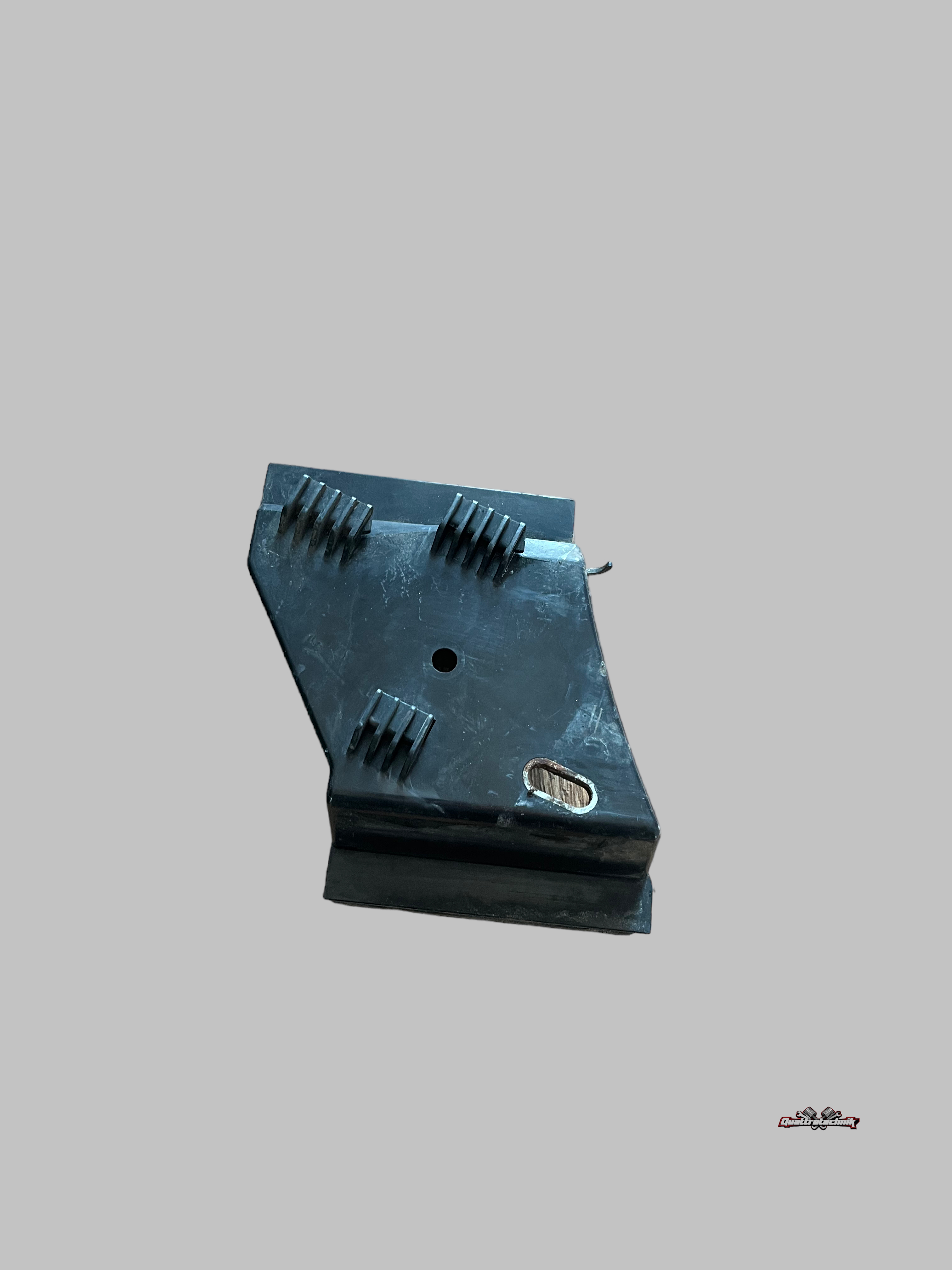 Audi A8 S8 W12 D2 Führungsteil Halter Stoßstange hinten rechts 4D0807572