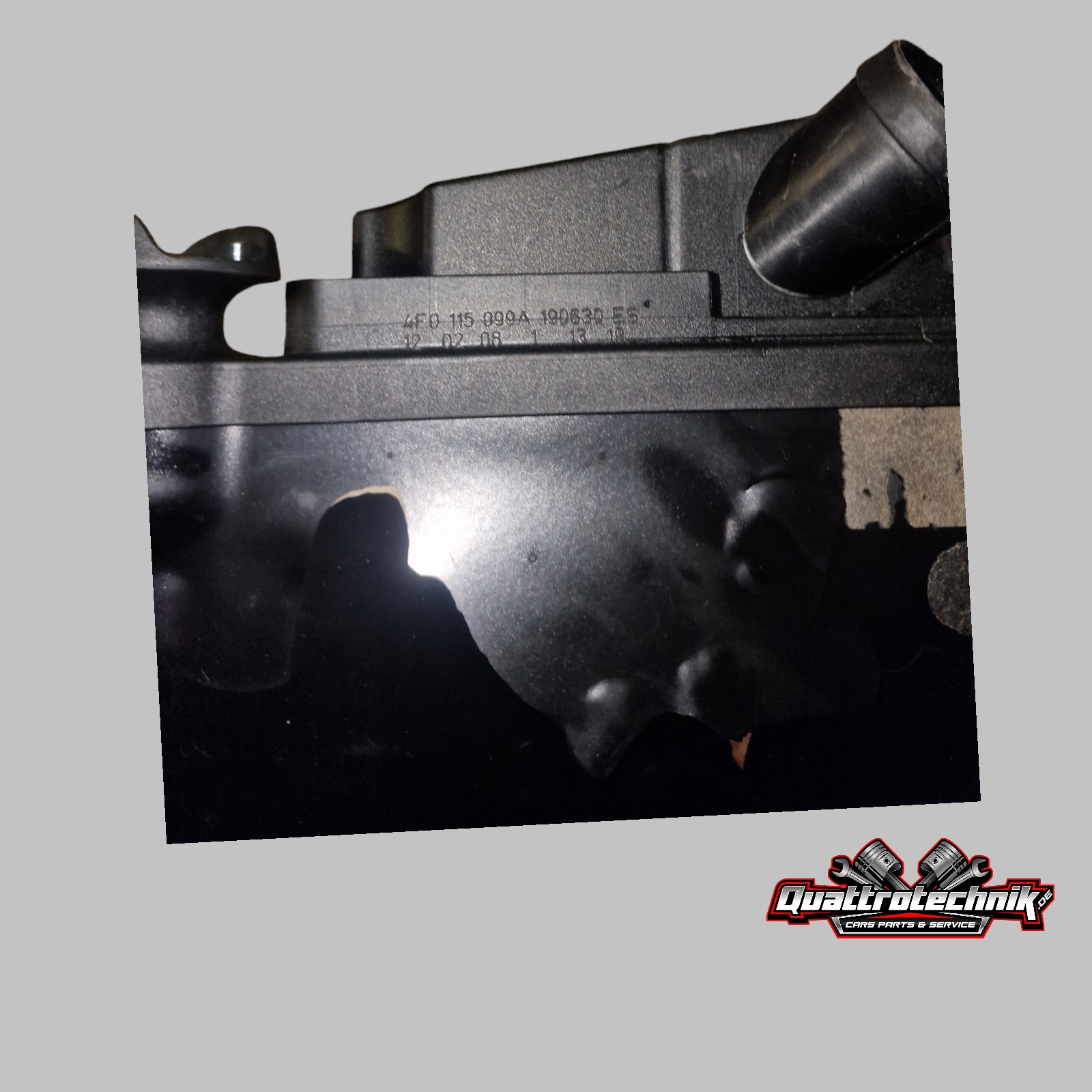 Audi RS6 4F C6 5.0 V10 BUH Öltank Ölbehälter Oil Tank 4F0115374F