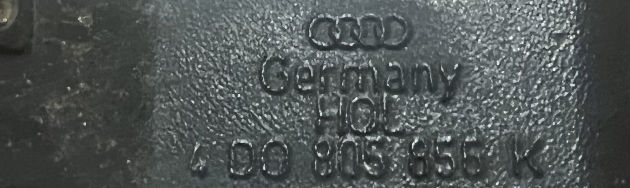 Audi A8 D2 4D Scheinwerferrahmen Aufnahme Scheinwerfer Links 4D0805855K