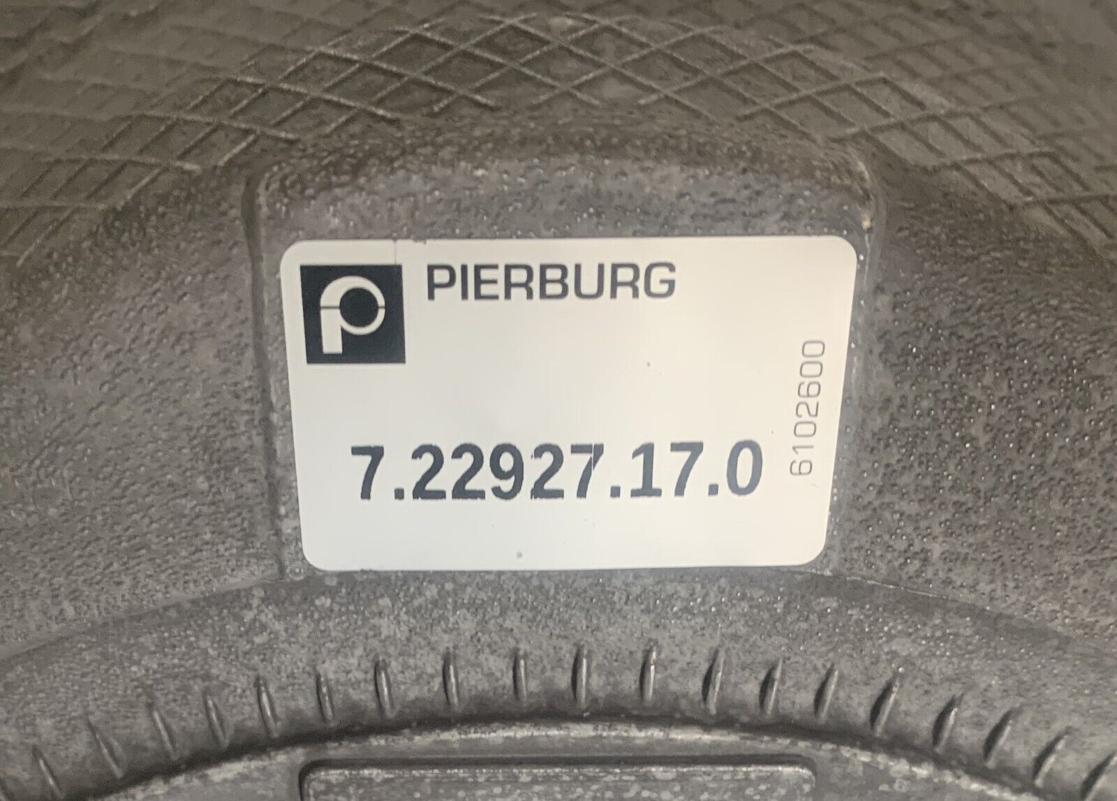 Ansaugbrücke Saugbrücke Saugrohr  Audi S8 D2 99-02 *NEU* Original  077133185AT