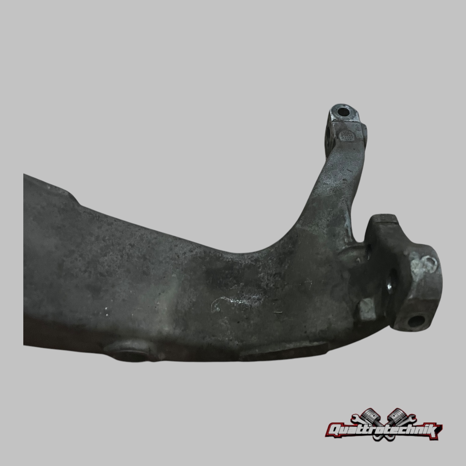 Achsschenkel Radlagergehäuse vorn rechts Audi A8 S8 D2 ALU 4D0407258M