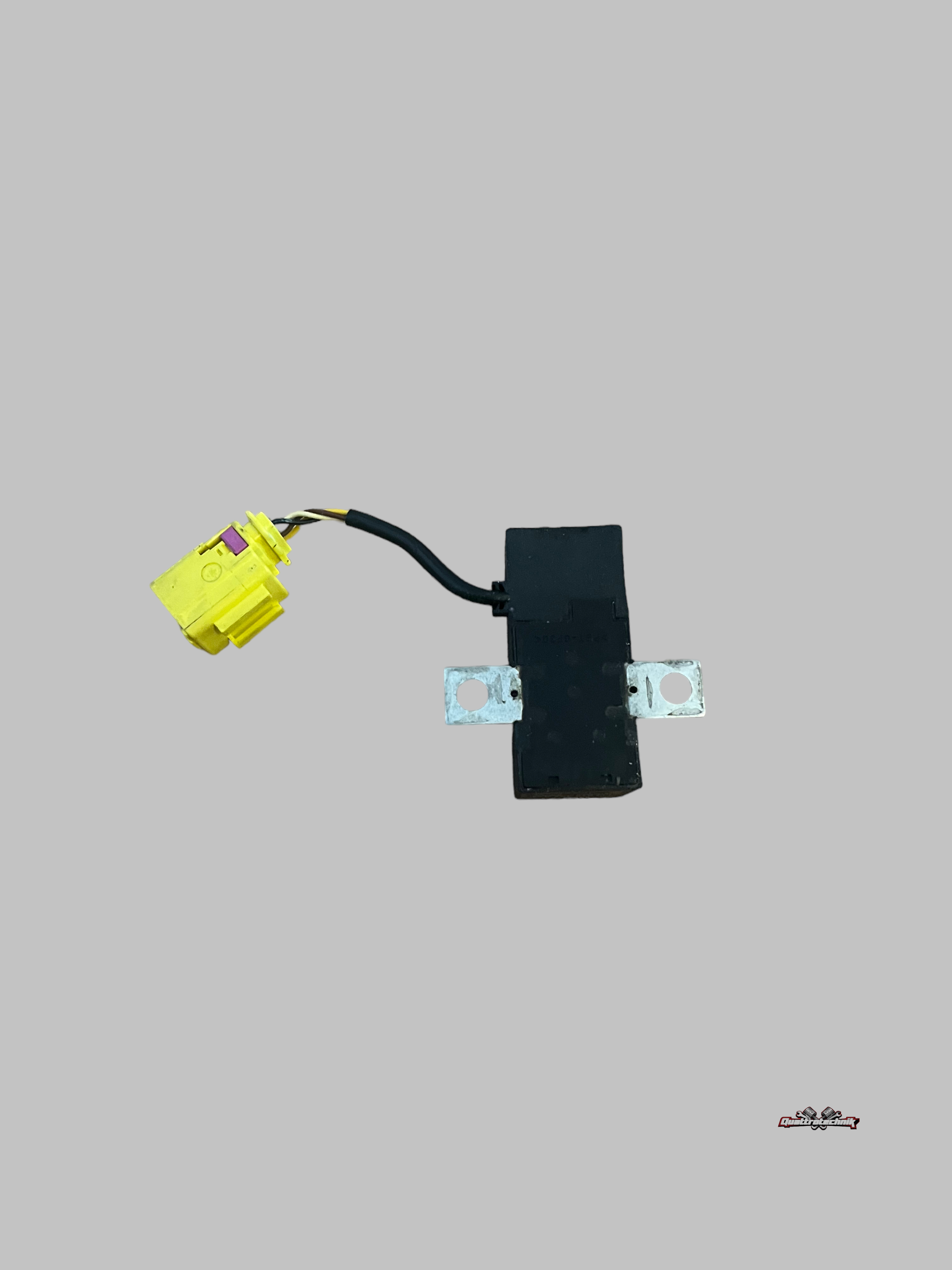 Original Audi S8 A8 D3 Batterieüberlastschutz Auslöseschalter 7L0915457A