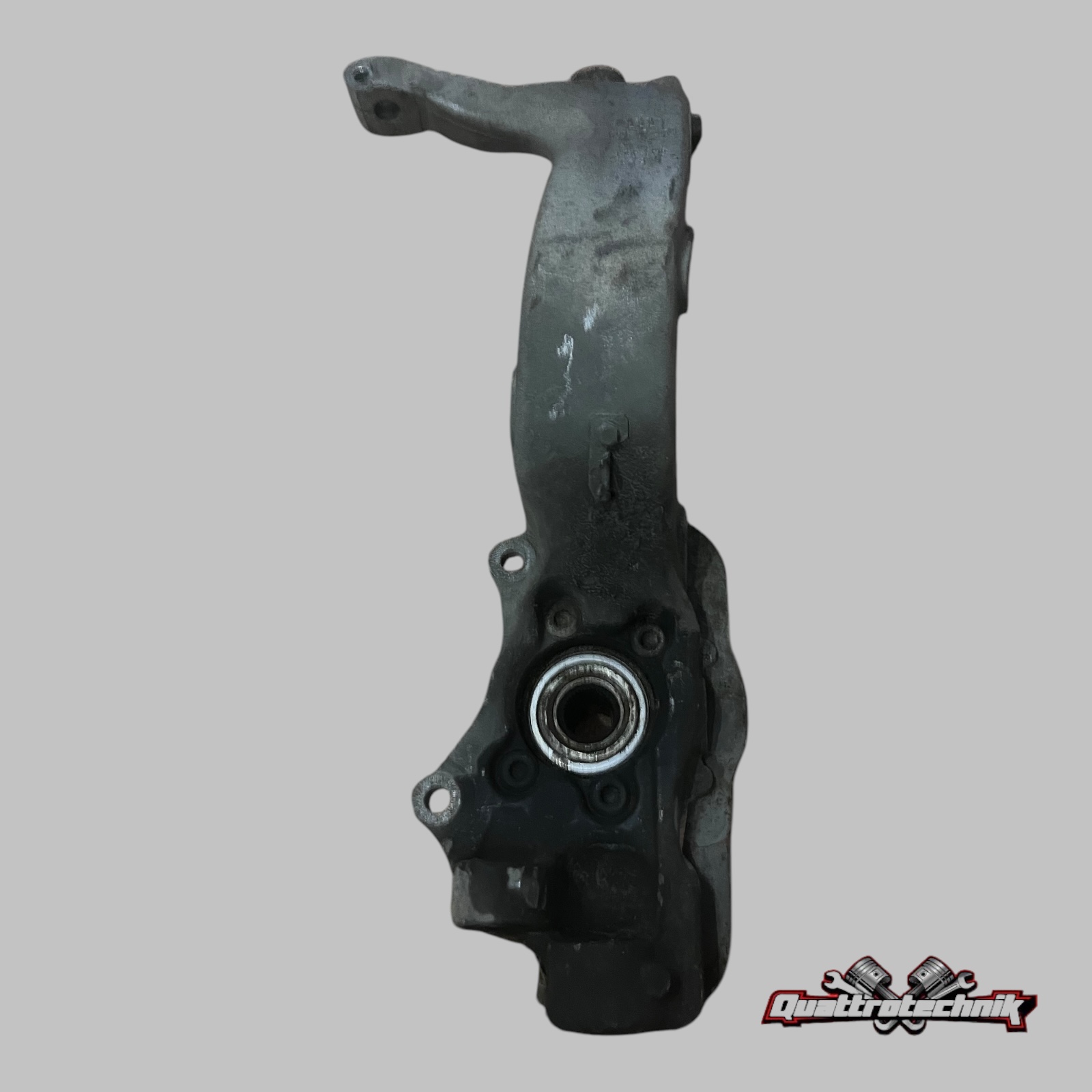 Achsschenkel Radlagergehäuse vorn links  Audi A8 S8 D2 ALU 4D0407257M