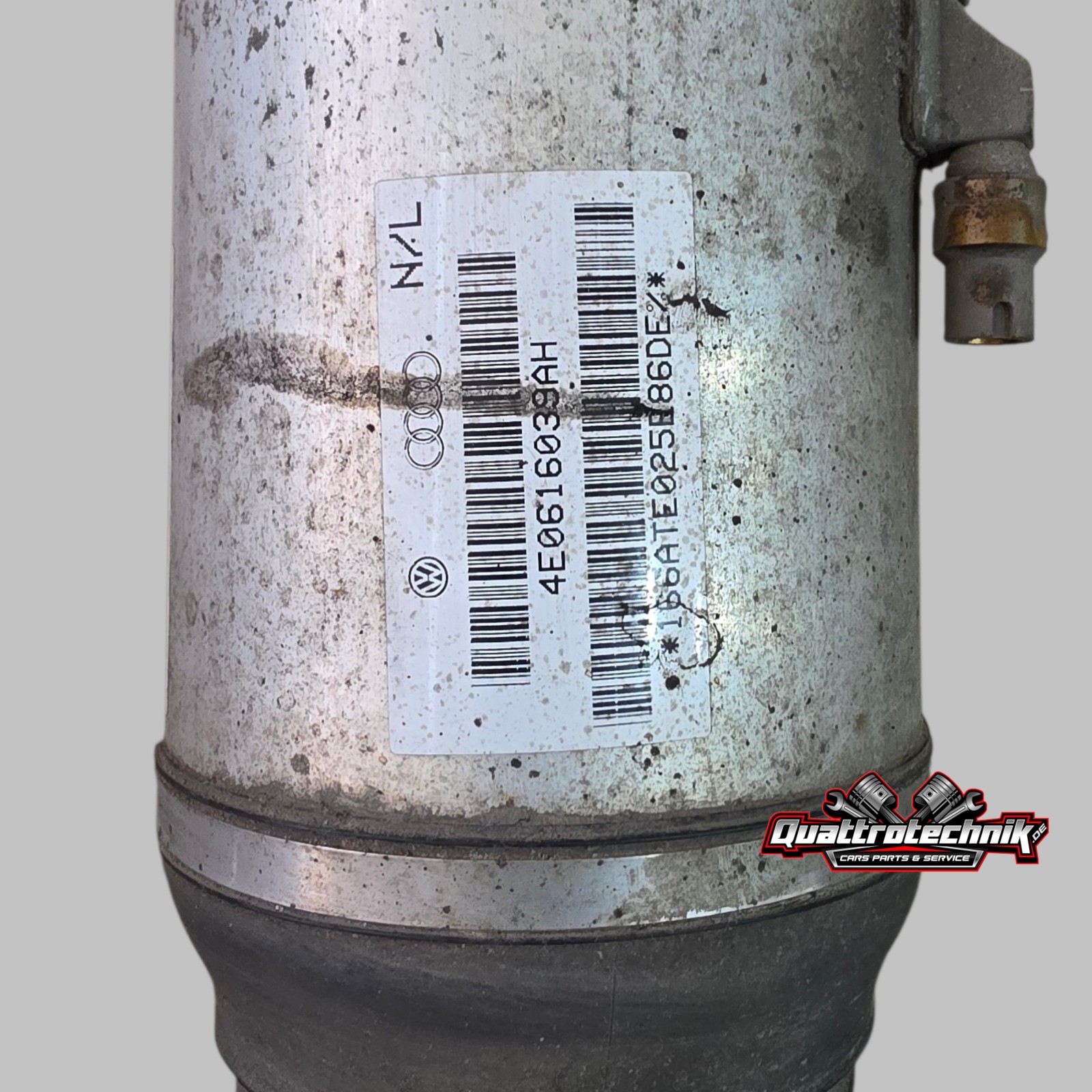 Audi A8 D3 4E Luftfederbein Stoßdämpfer vorne links 4E0 616 039 AH Original