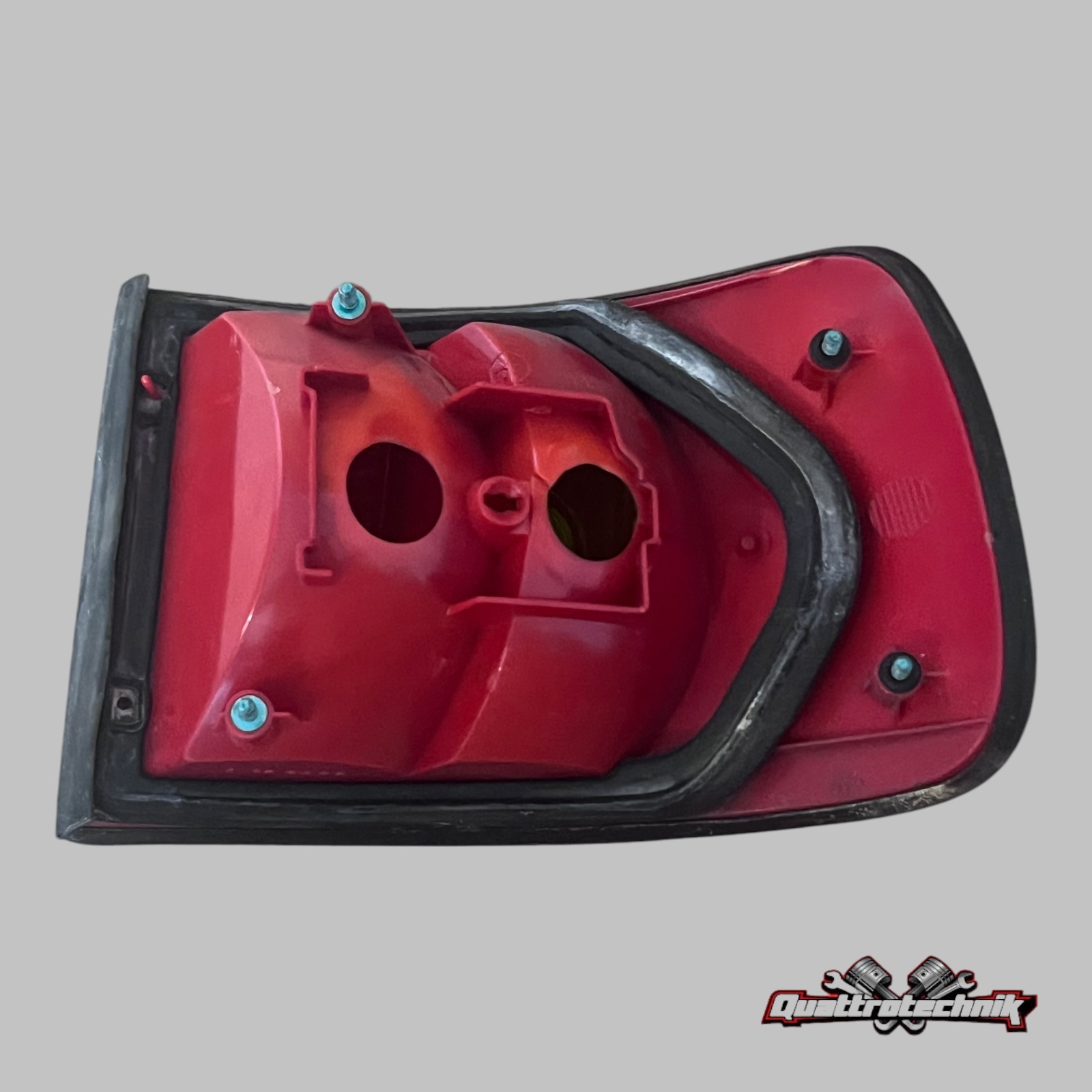 Audi A8 S8 W12 D2 1994 - 2002 links außen Rückleuchte Heckleuchte 4D0945095
