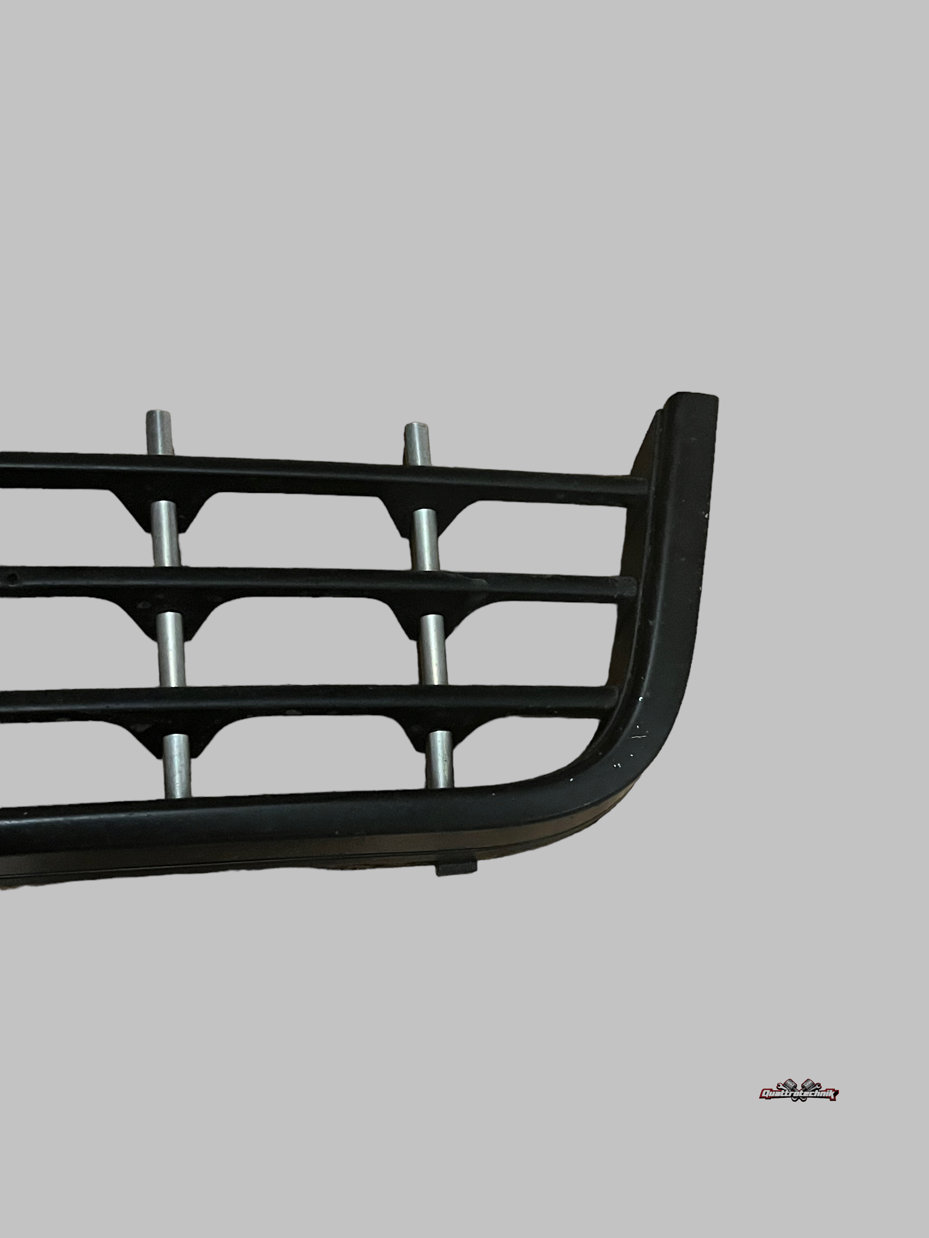 Original W12 Kühlergrill Grill Frontgrill  Audi A8 D2 Facelift 4D0853651N schwarz