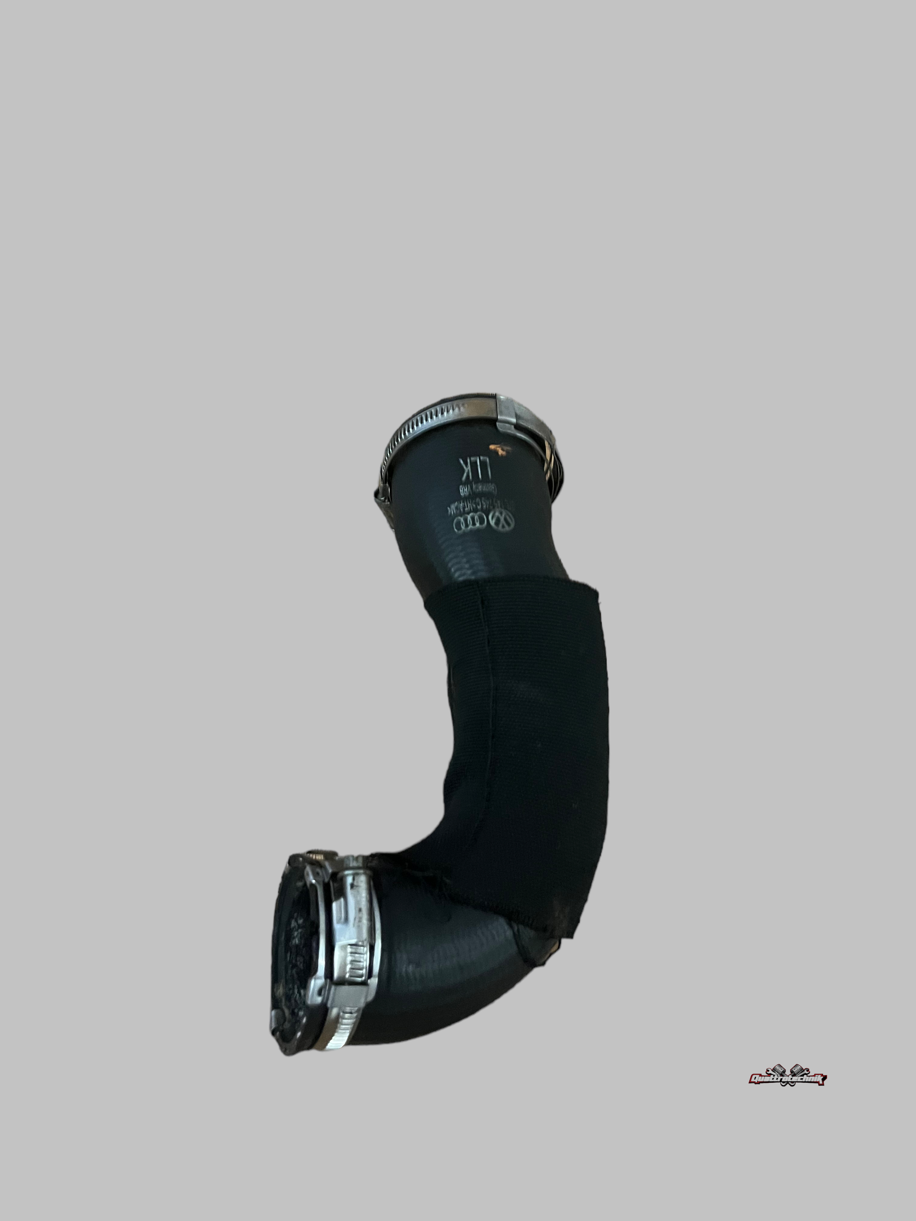 Audi RS6 4F 5.0 V10 Biturbo Ladeluft Ladeluftschlauch Schlauch links 07L145745C