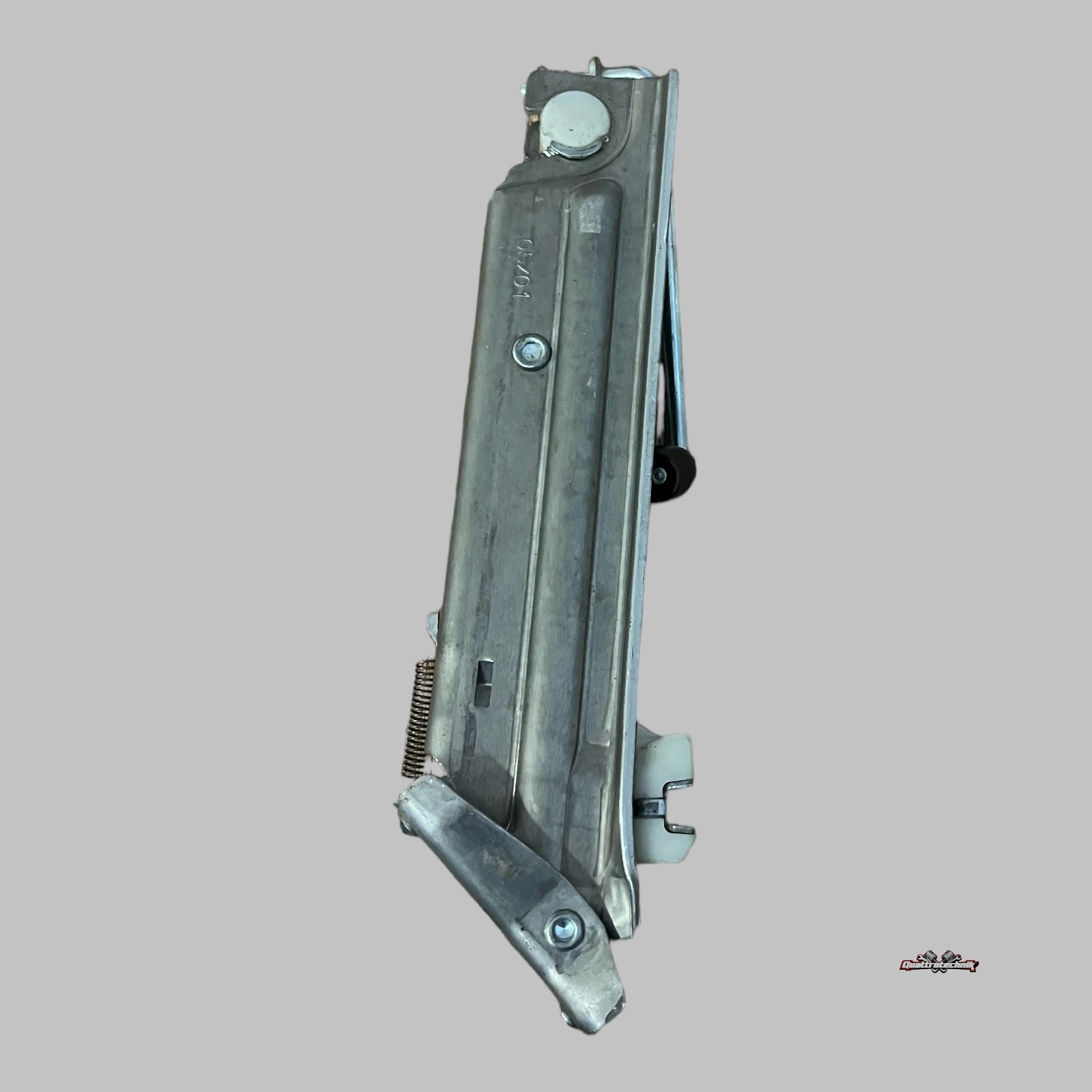 Original Audi S8 W12 A8 D2 3,3 TDI Wagenheber 4D0011031F