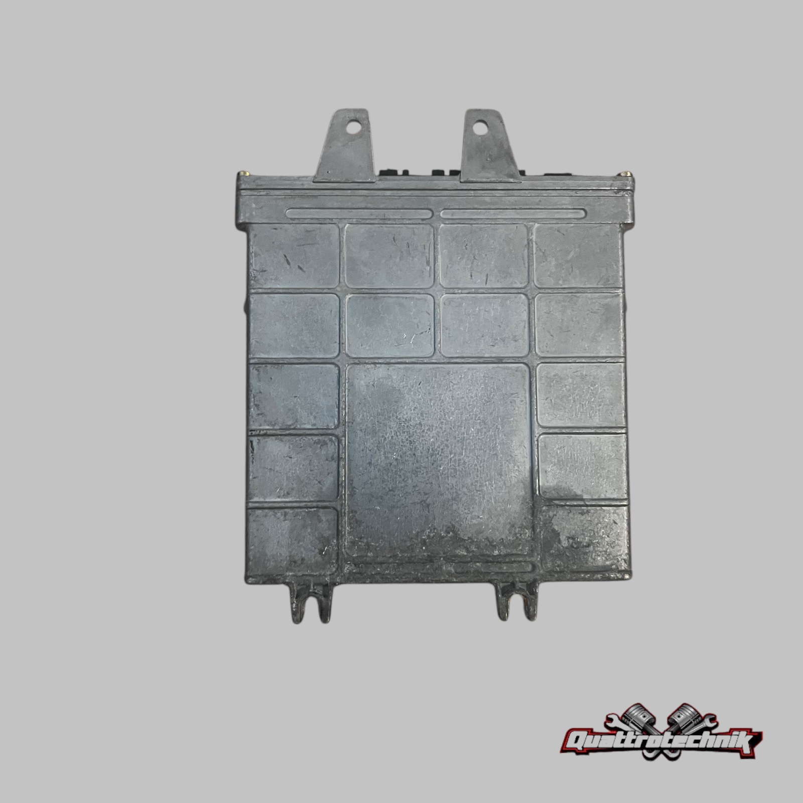 Original Motorsteuergerät AUDI A8 D2 4D0907557J Bosch 0261204146 / 147