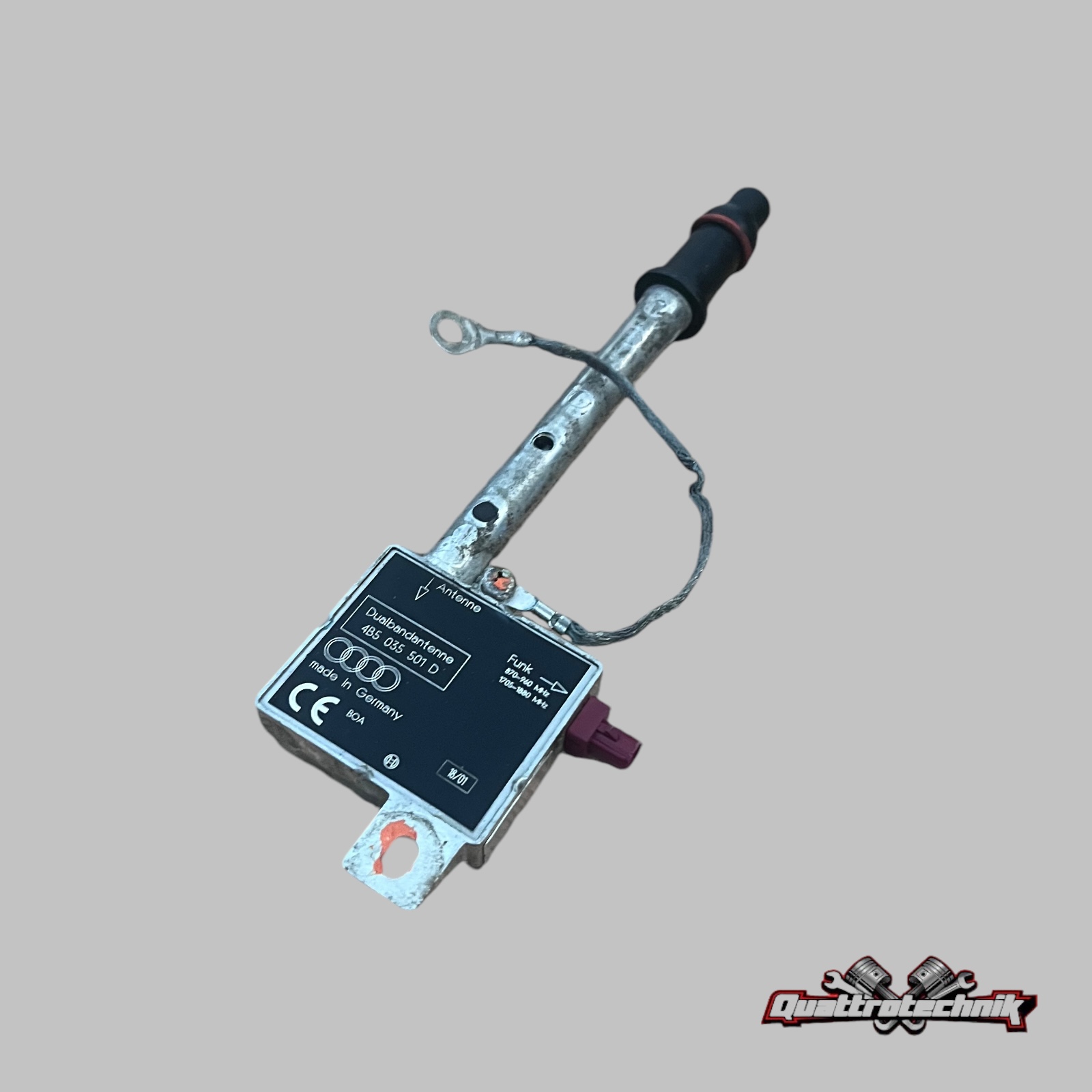 Audi A8 S8 W12 D2 Original Antenne Antennenfuß 4B5035501D