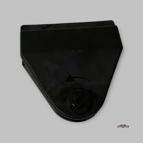 Audi W12 A8 S8 D2 4D Warndreieck Pannendreieck Halter 4D0860251A 4D0860255C