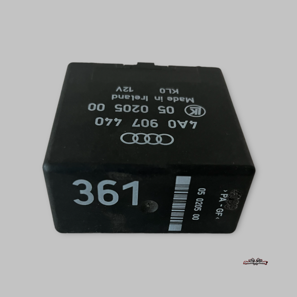 Audi/VW A3/A4/A6/A8 Relais 361 Spiegel anklappbar 4A0907440