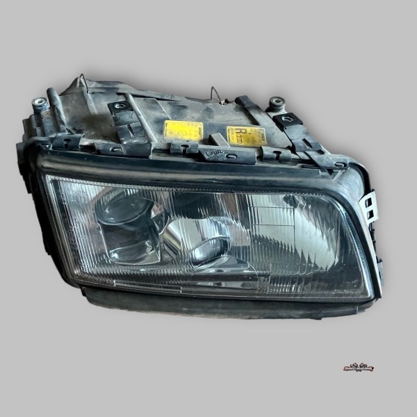 Audi A8 D2 original Scheinwerfer Lampe Halogen rechts 4D0941004 4 Polig