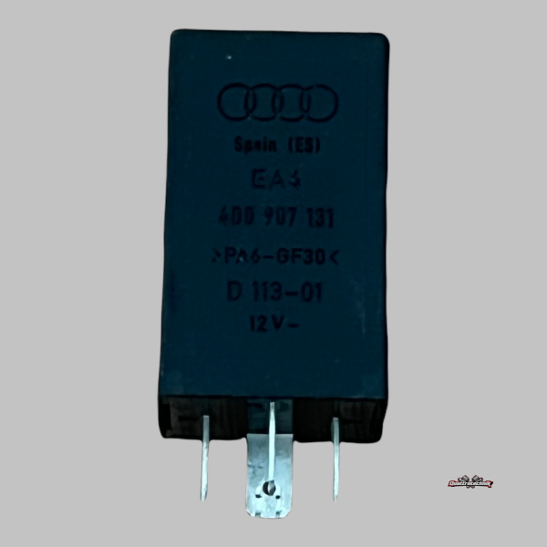 Relais "382" Steuerrelais Steuermodul Modul Audi Seat Skoda VW 4D0907131